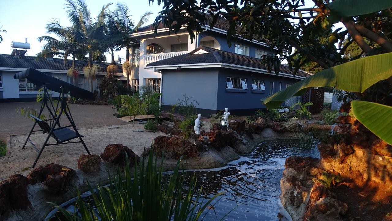 Mt Pleasant Bed And Breakfast Ltd Harare Bagian luar foto
